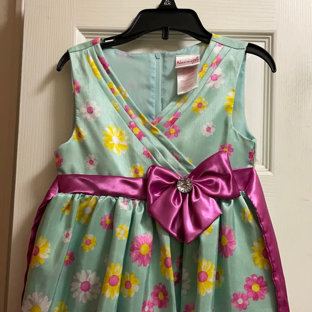 Little girls Easter dress size 6